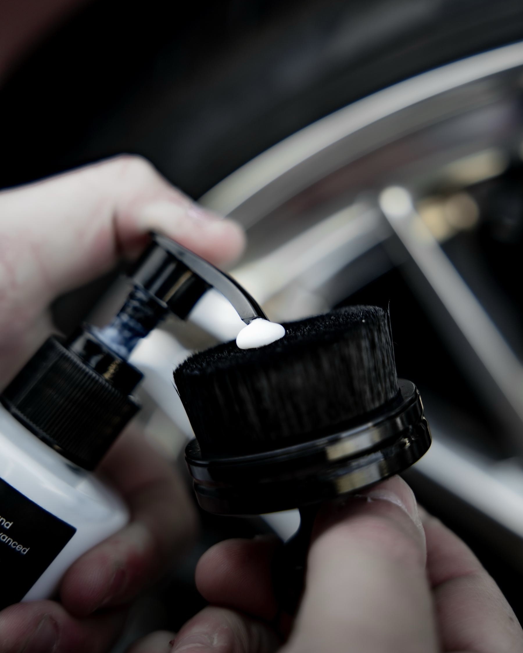Tyre Dressing Applicator